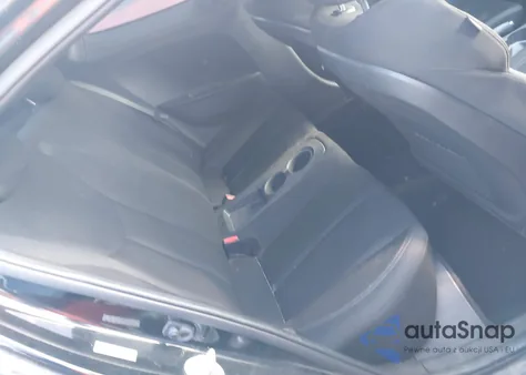 2017 Hyundai Veloster Value Edition from USA, damaged, VIN KMHTC6AD2HU320204